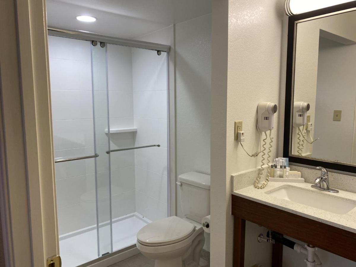 Cherokee Grand Hotel Екстериор снимка