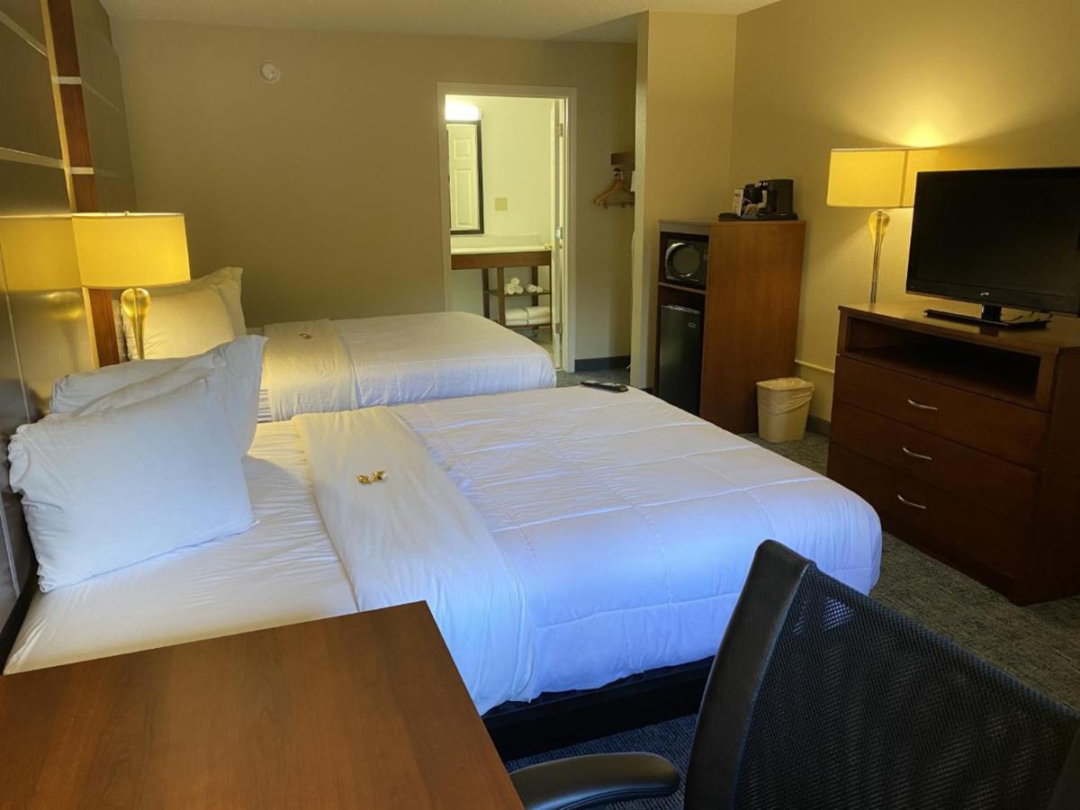Cherokee Grand Hotel Екстериор снимка