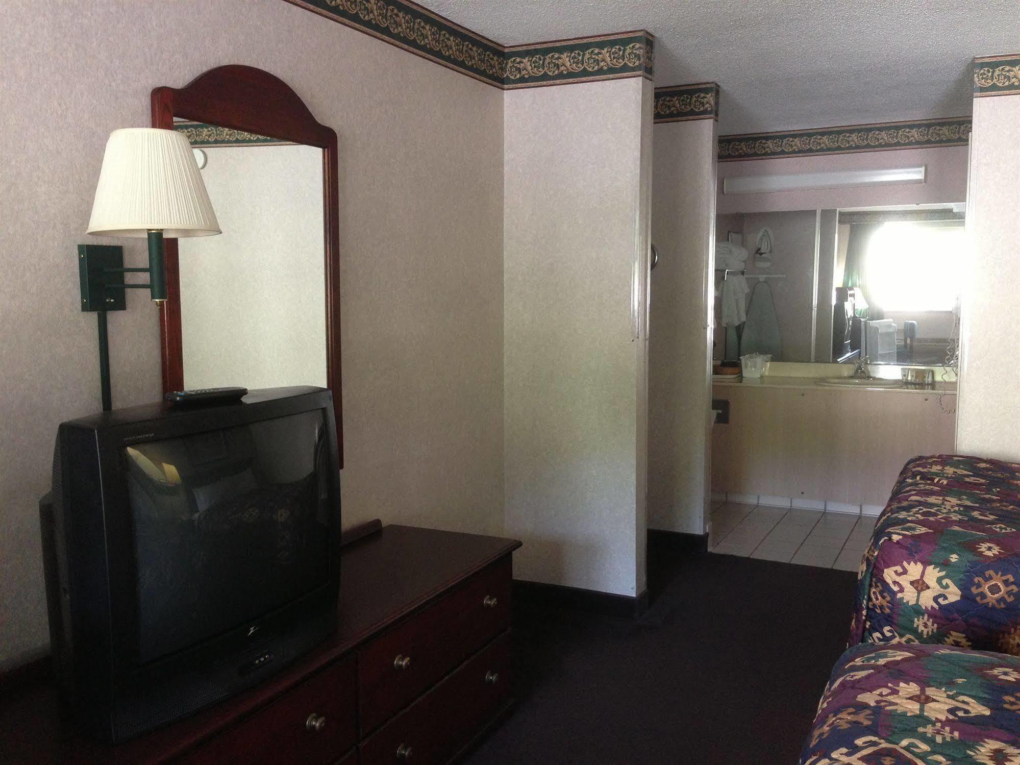 Cherokee Grand Hotel Екстериор снимка