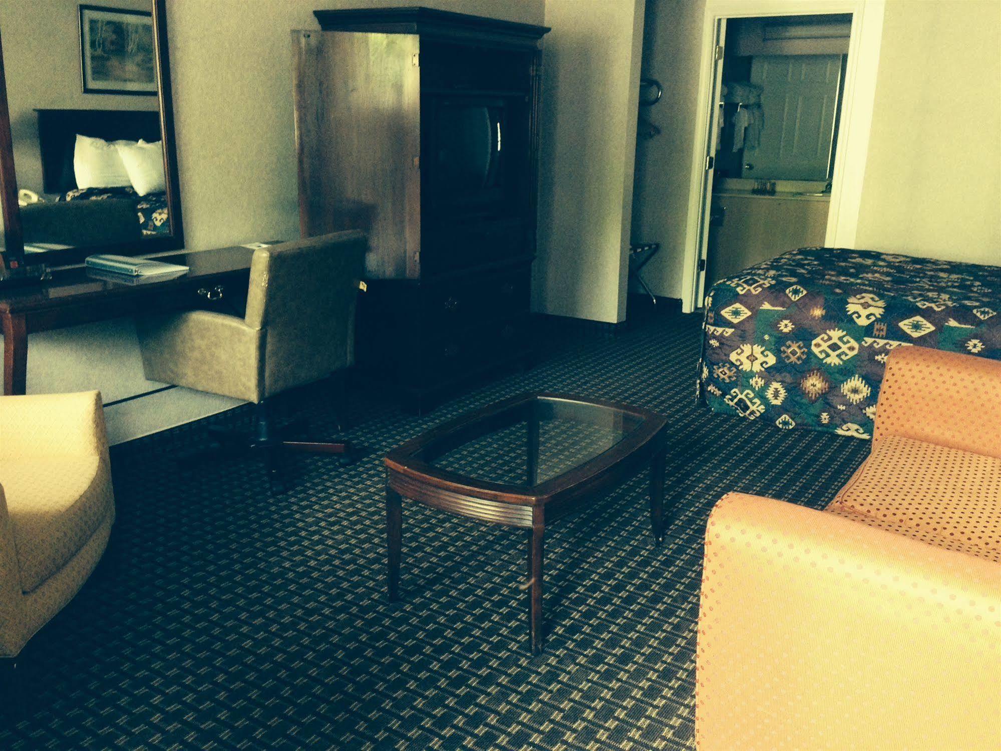 Cherokee Grand Hotel Екстериор снимка