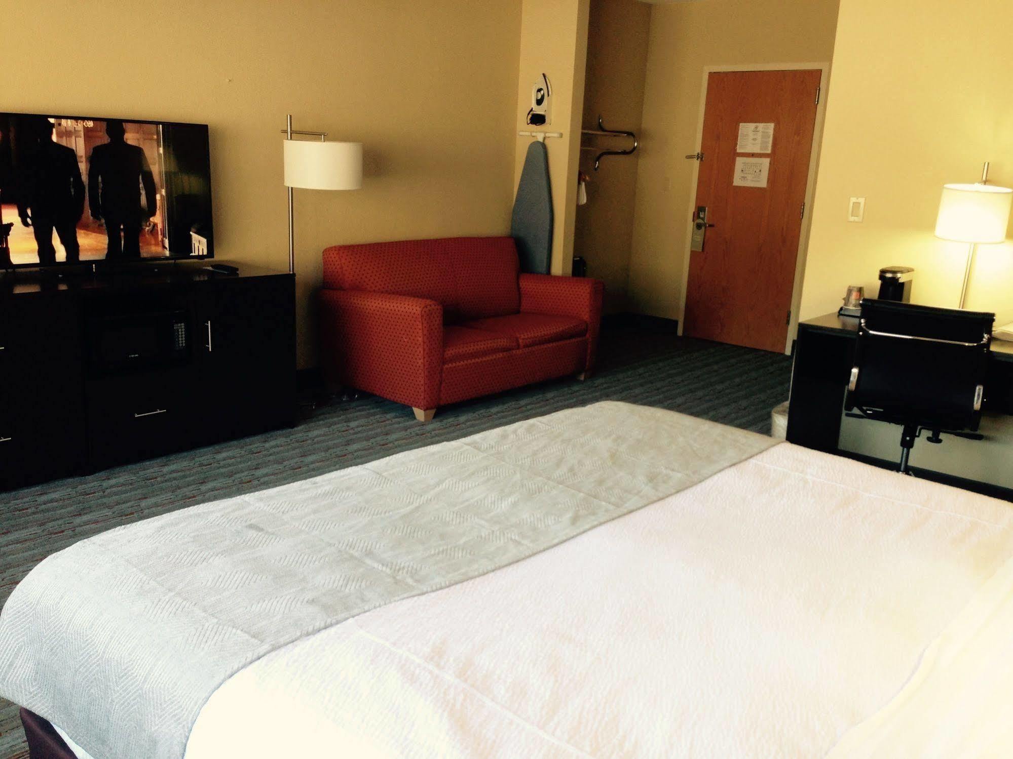 Cherokee Grand Hotel Екстериор снимка