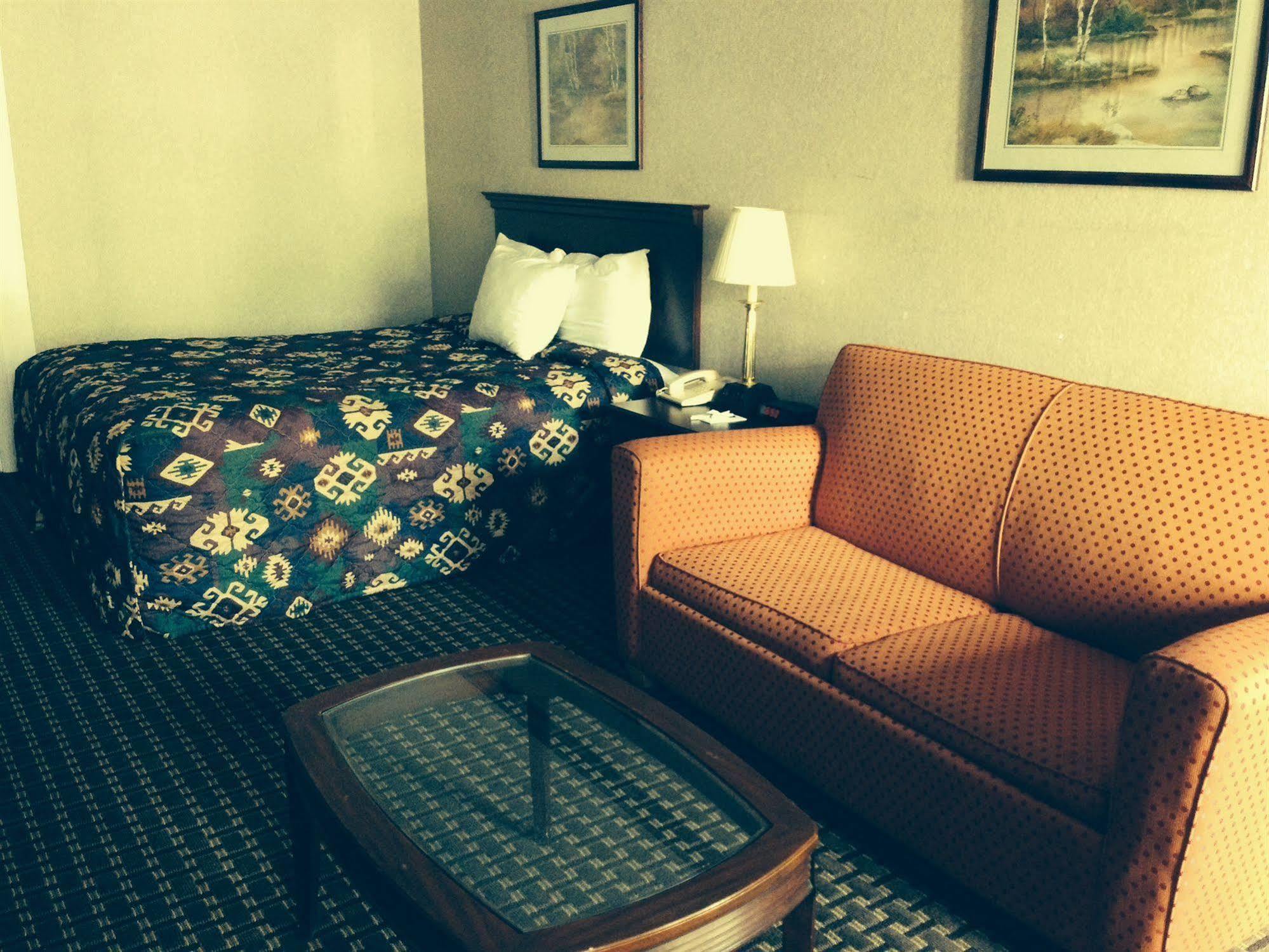 Cherokee Grand Hotel Екстериор снимка