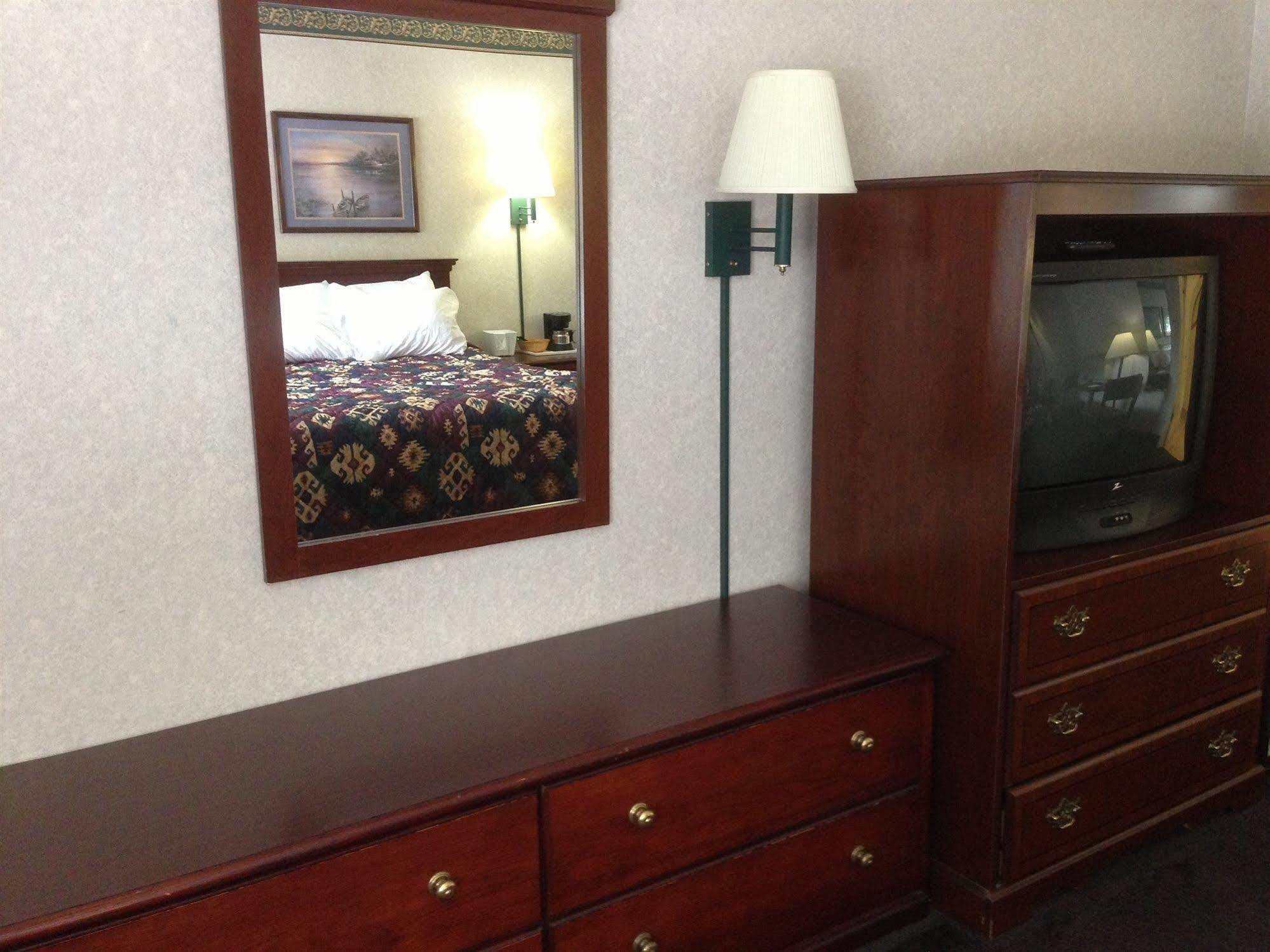 Cherokee Grand Hotel Екстериор снимка